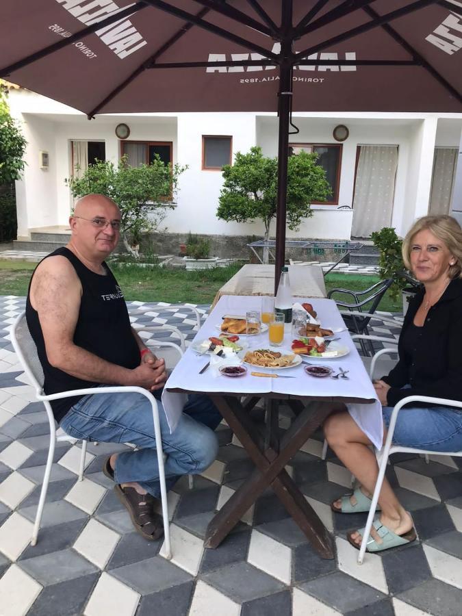 Vila Cano Hotel Durres Exterior photo