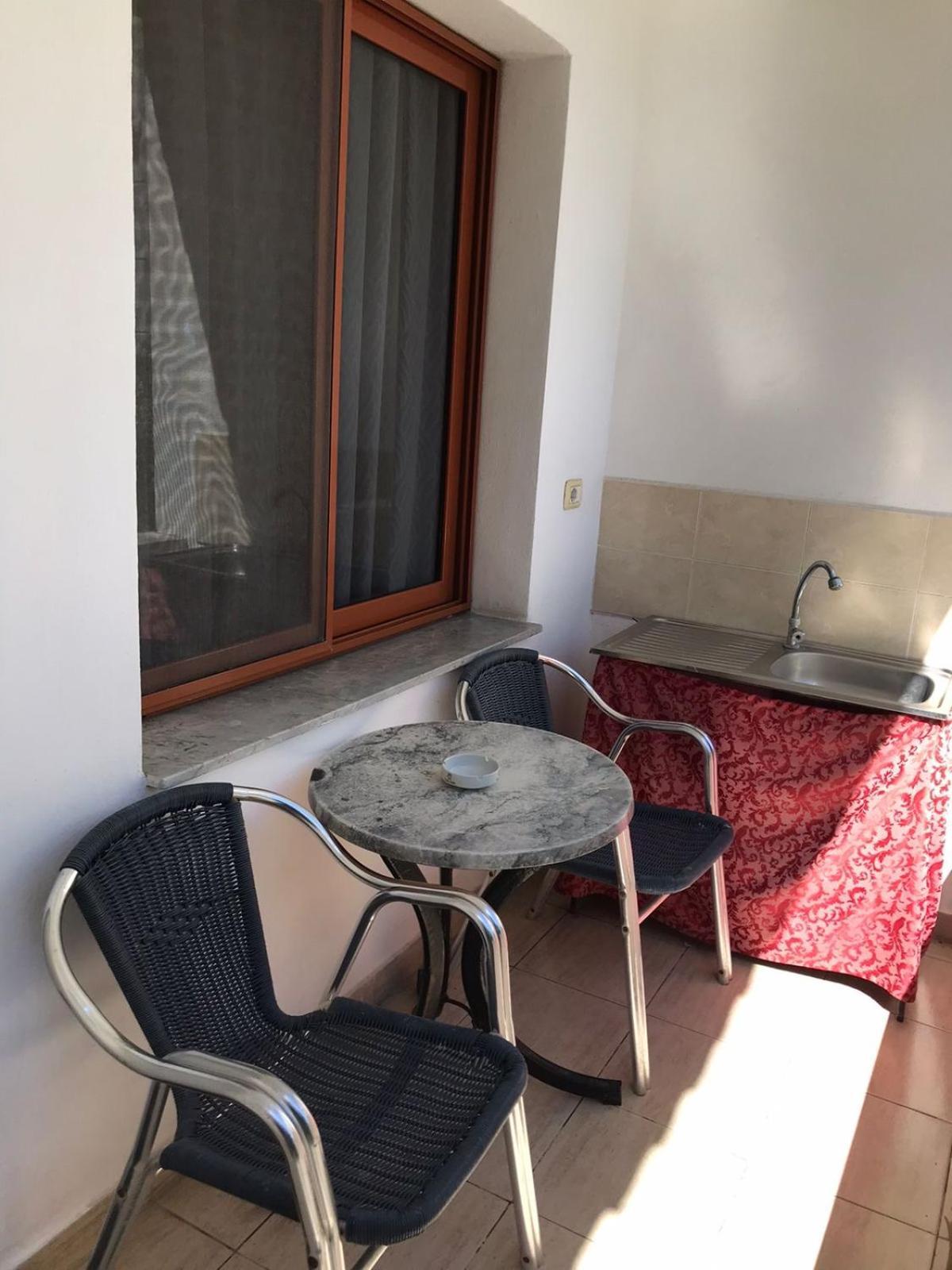 Vila Cano Hotel Durres Exterior photo