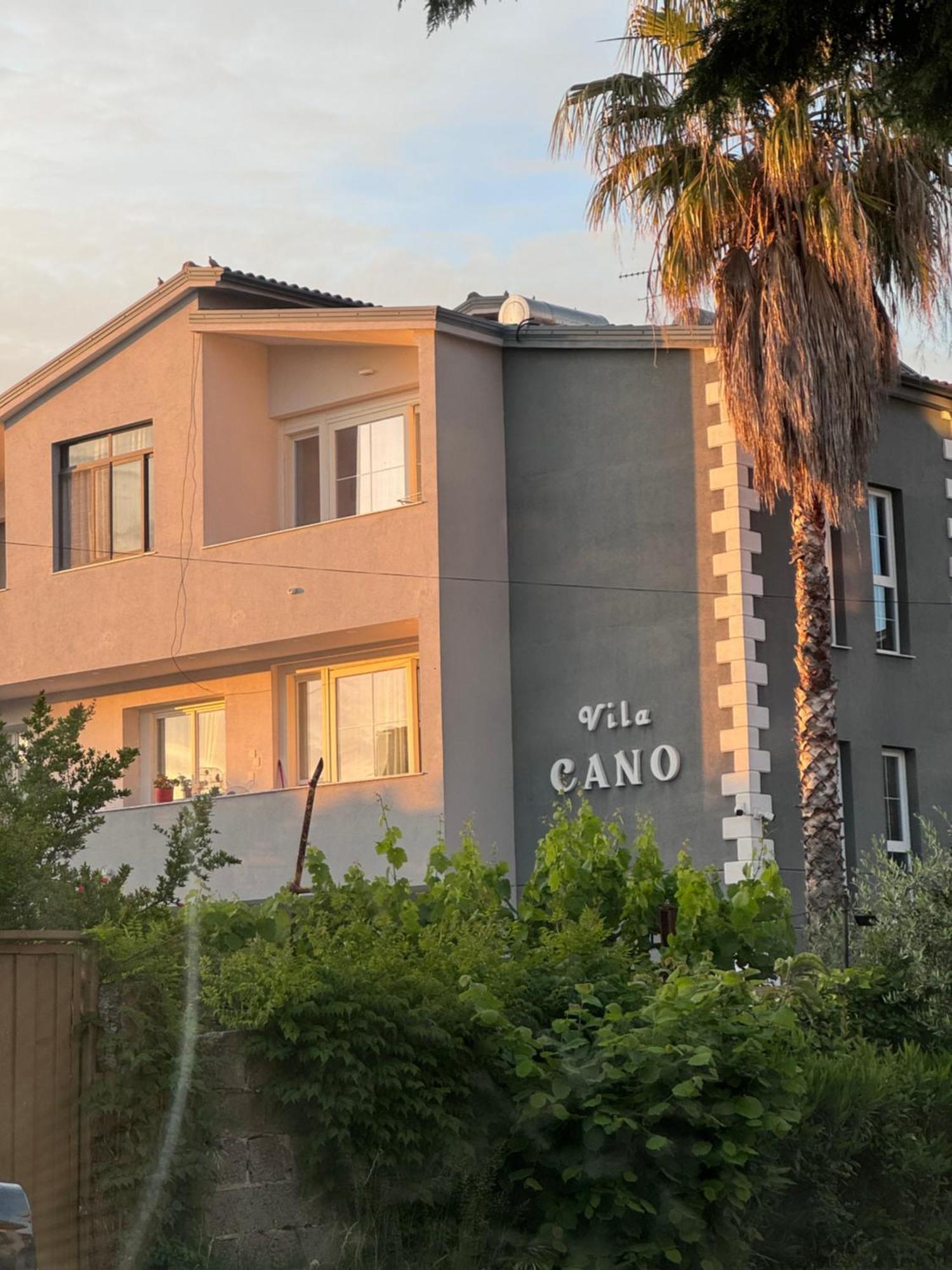 Vila Cano Hotel Durres Exterior photo